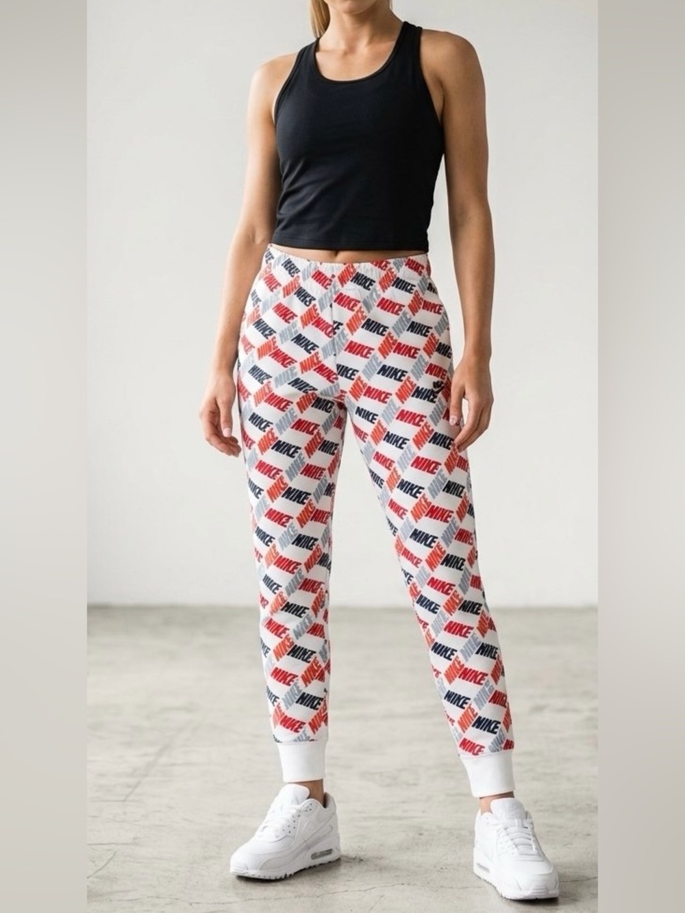 Women’s Nike Sportswear Women's Allover Print Fleece Joggers - Size L